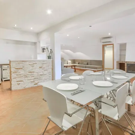 Oasis - Plusholidays Calpe