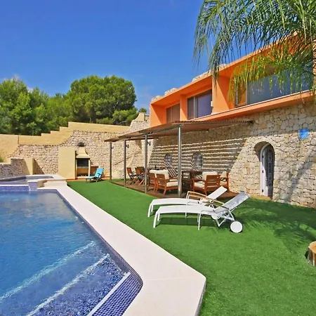 Villa Oasis - Plusholidays *